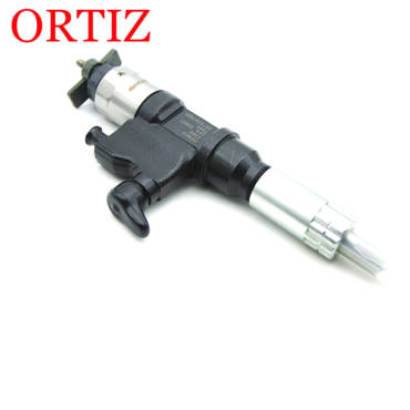 Howo DENSO Diesel Fuel Injector Assy 095000-6701